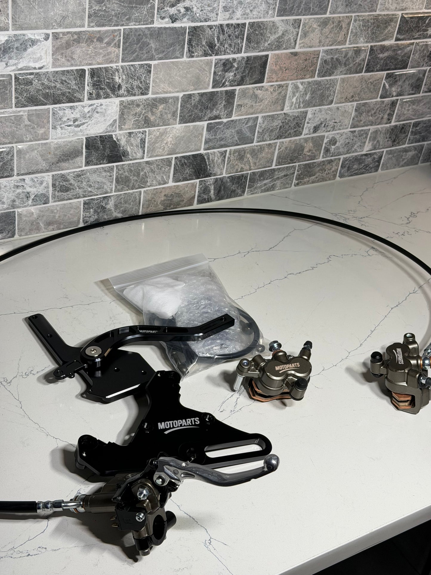 TUTTIO FOOTBRAKE & HANDBRAKE KIT